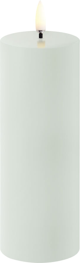 Uyuni LED pillar candle, Dusty Green, Smooth, 5,8x15,2 cm Dusty green