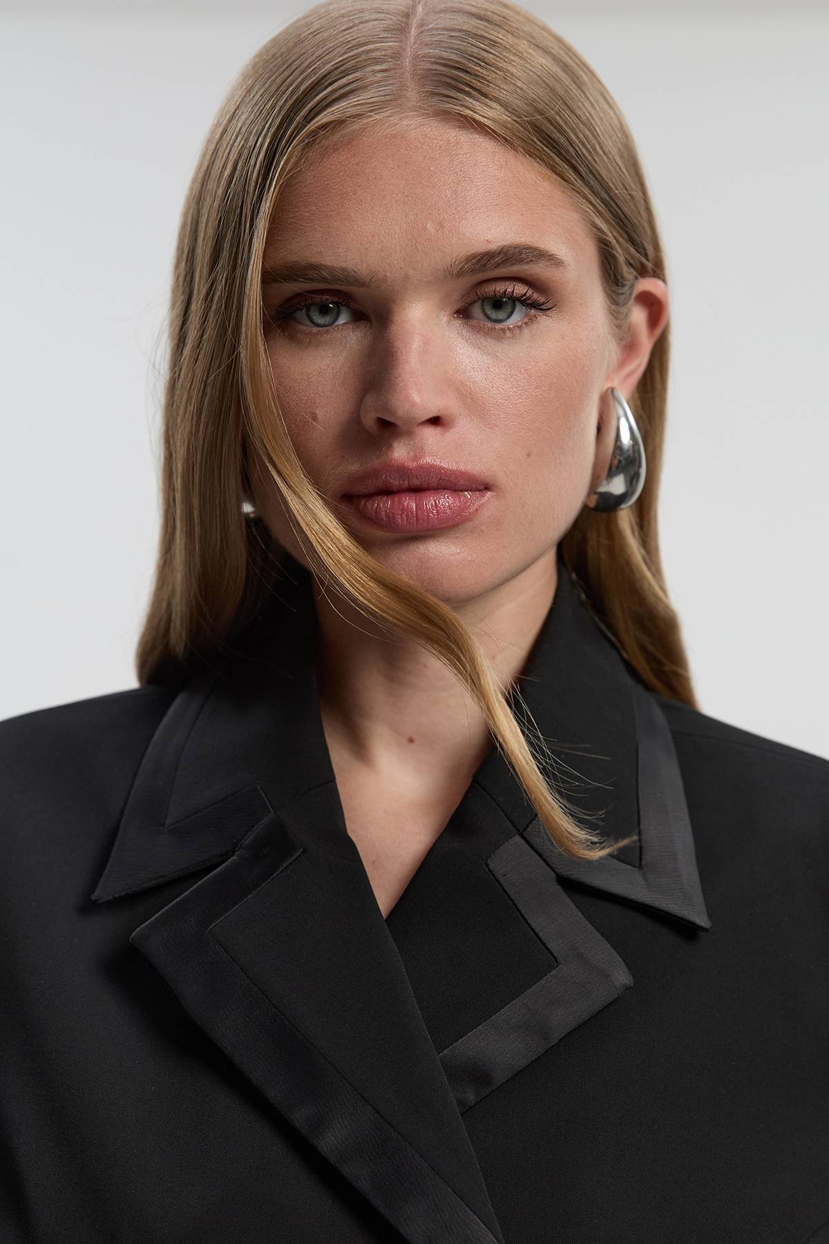 KarenMillen Veste de Smoking Cintrée à Double Boutonnage Sur Mesure