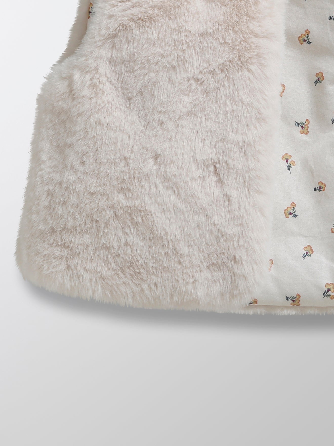 Veste Bébé en fausse fourrure
