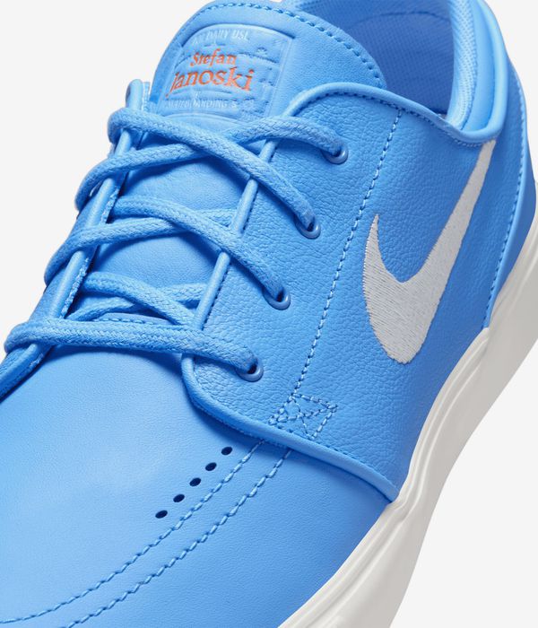 Nike SB Janoski OG+ Iso Schuh (university blue sail)