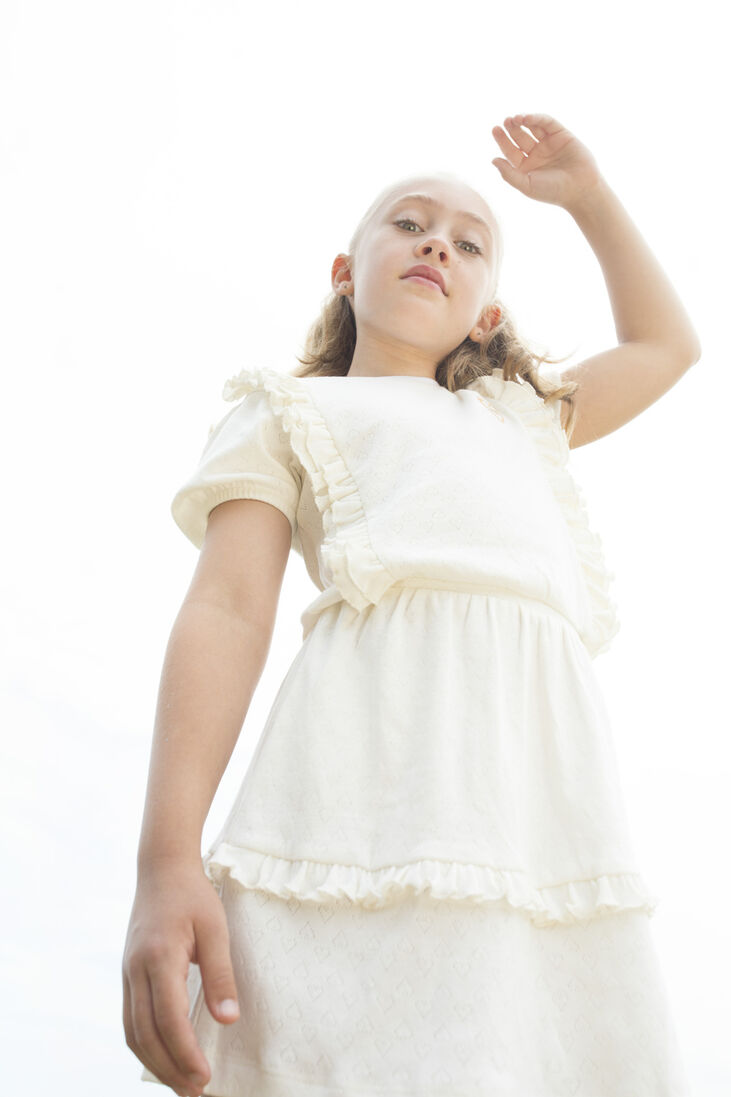 MOODSTREET gebroken wit moodstreet mini jurk fancy dress with frills and puffed sleeves