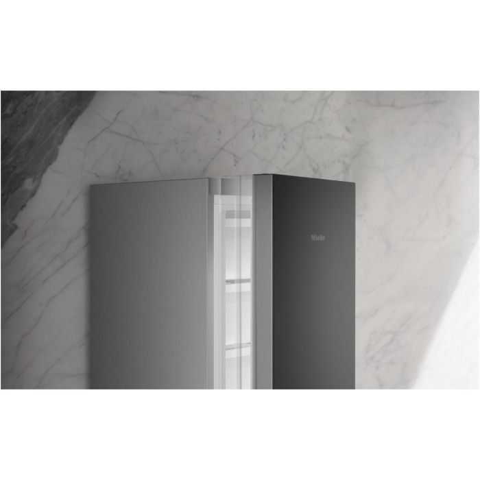 Miele Gefrierschrank FNS 4782 E bb