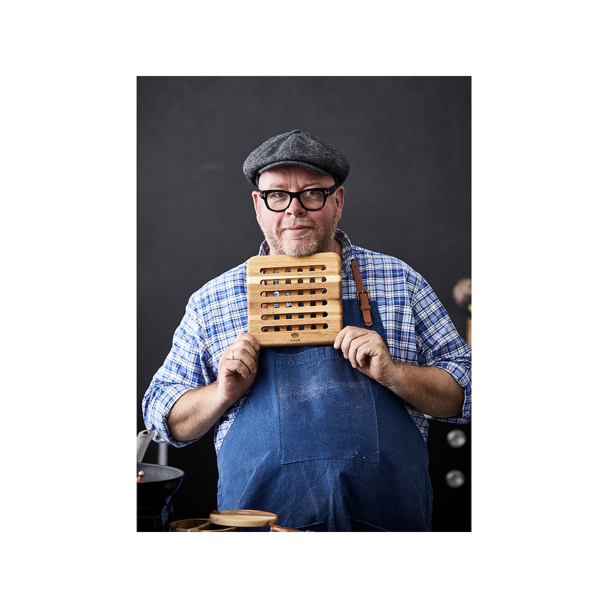 HOLM Trivet 18 x 18 cm Acacia wood
