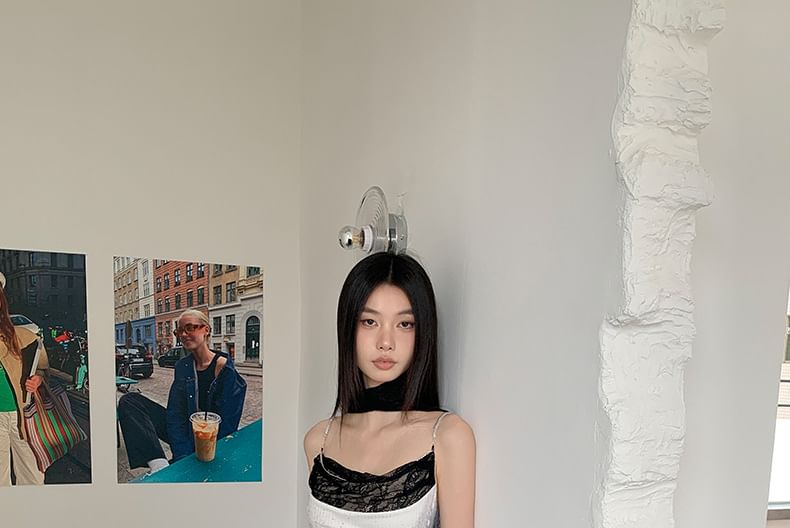 haruokiea - Asymmetrische maxi-jurk met spaghettibandjes en grafische print