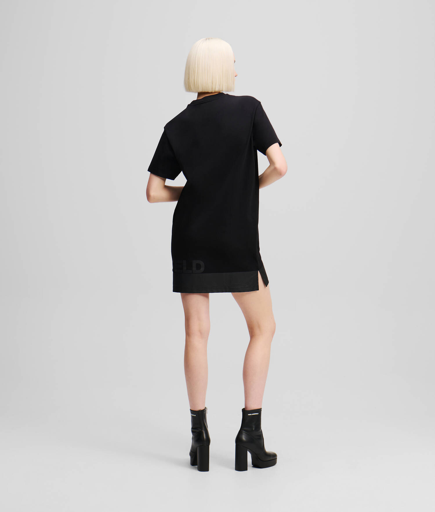 ROBE T-SHIRT À LA COUPE DÉCONTRACTÉE
