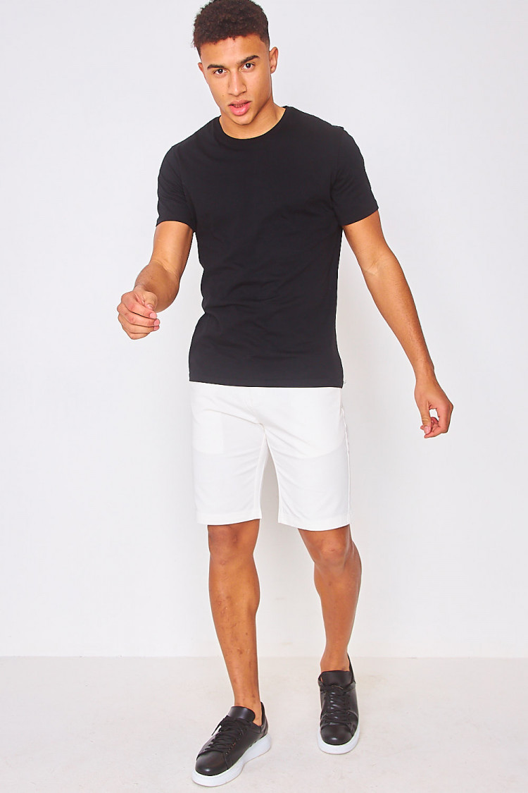 Short chino blanc