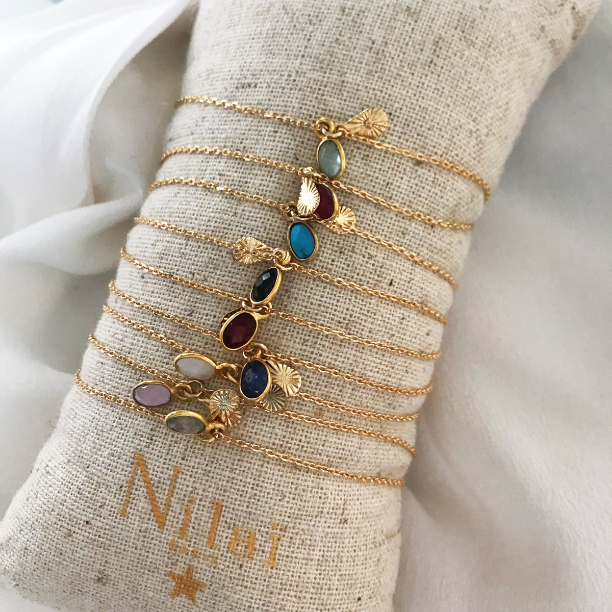 Bracelet pierre grenat doré à l'or fin 24k GAÏA