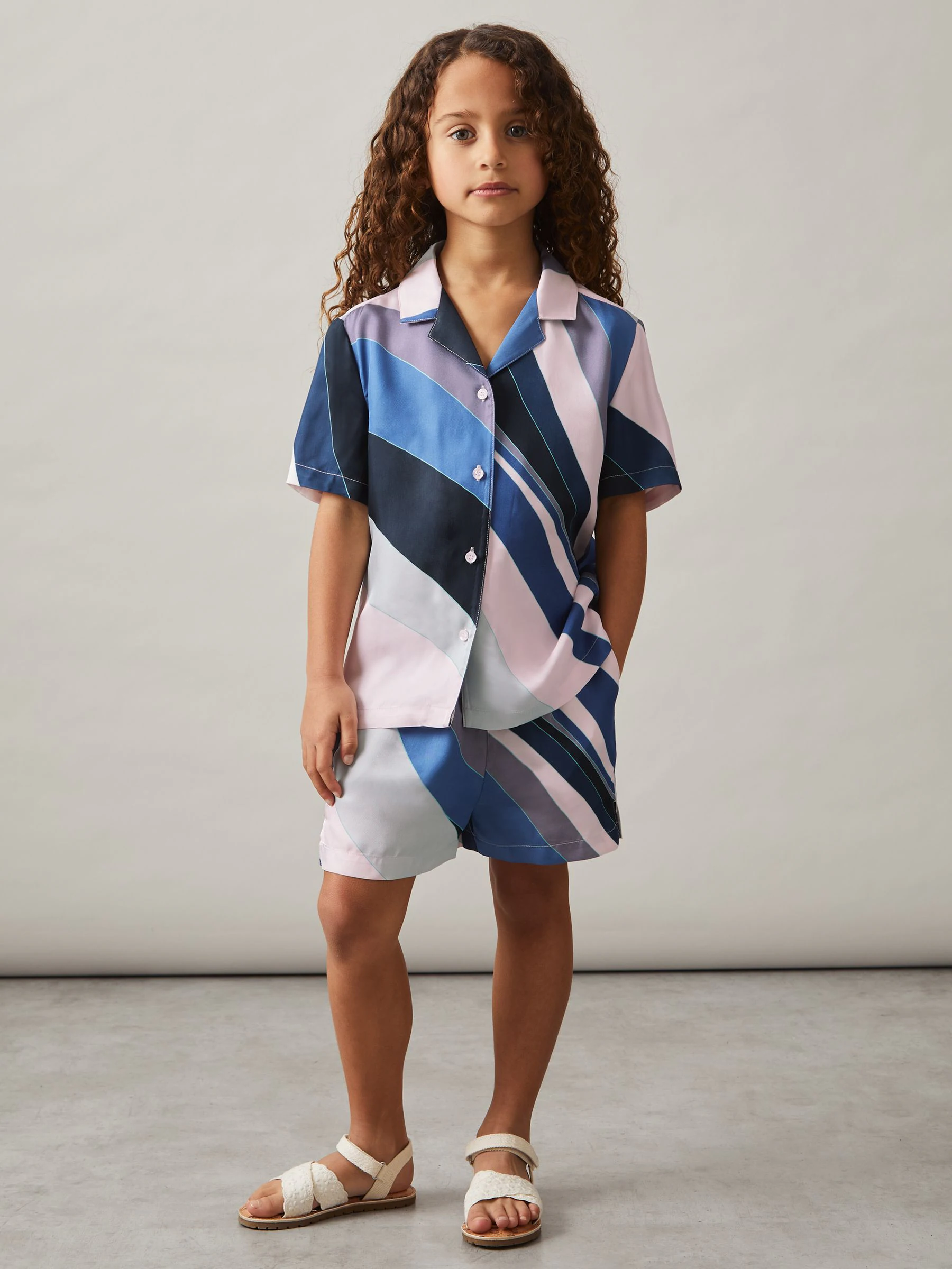 Reiss Tommi overhemd met Cubaanse kraag en print