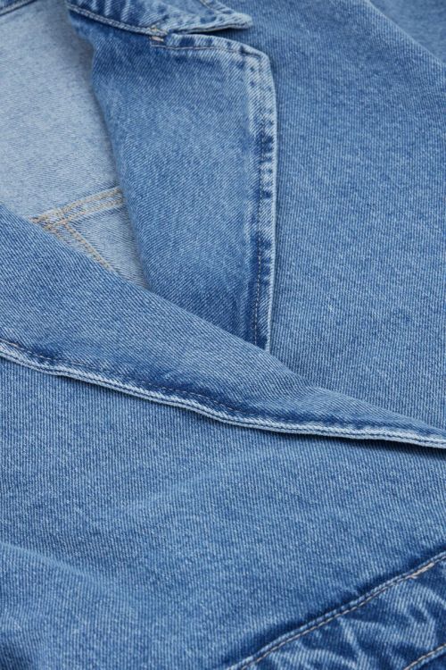 Blauw spijkerjurkje met reverskraag