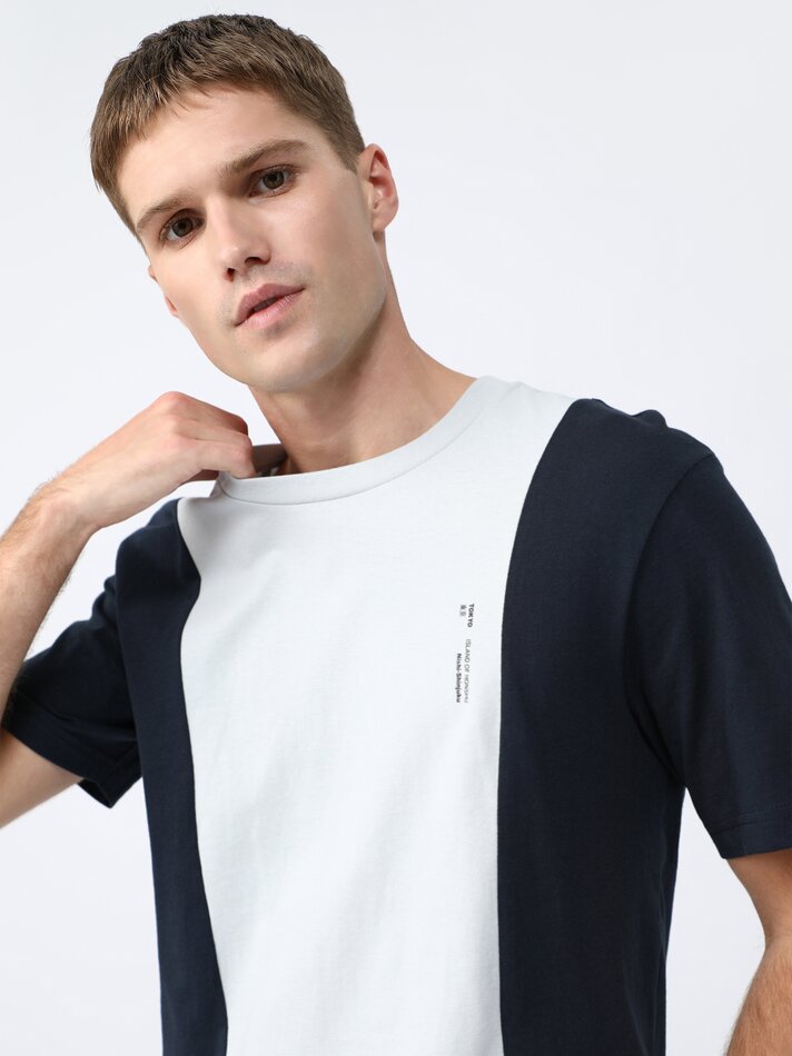 Camiseta listrada vertical - Azul-marinho