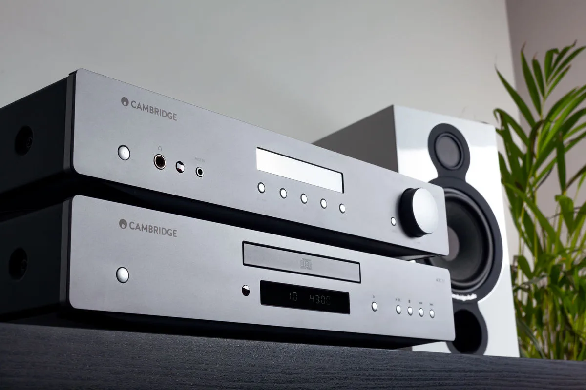 Cambridge Audio AX A35 Amplis hi-fi stéréo