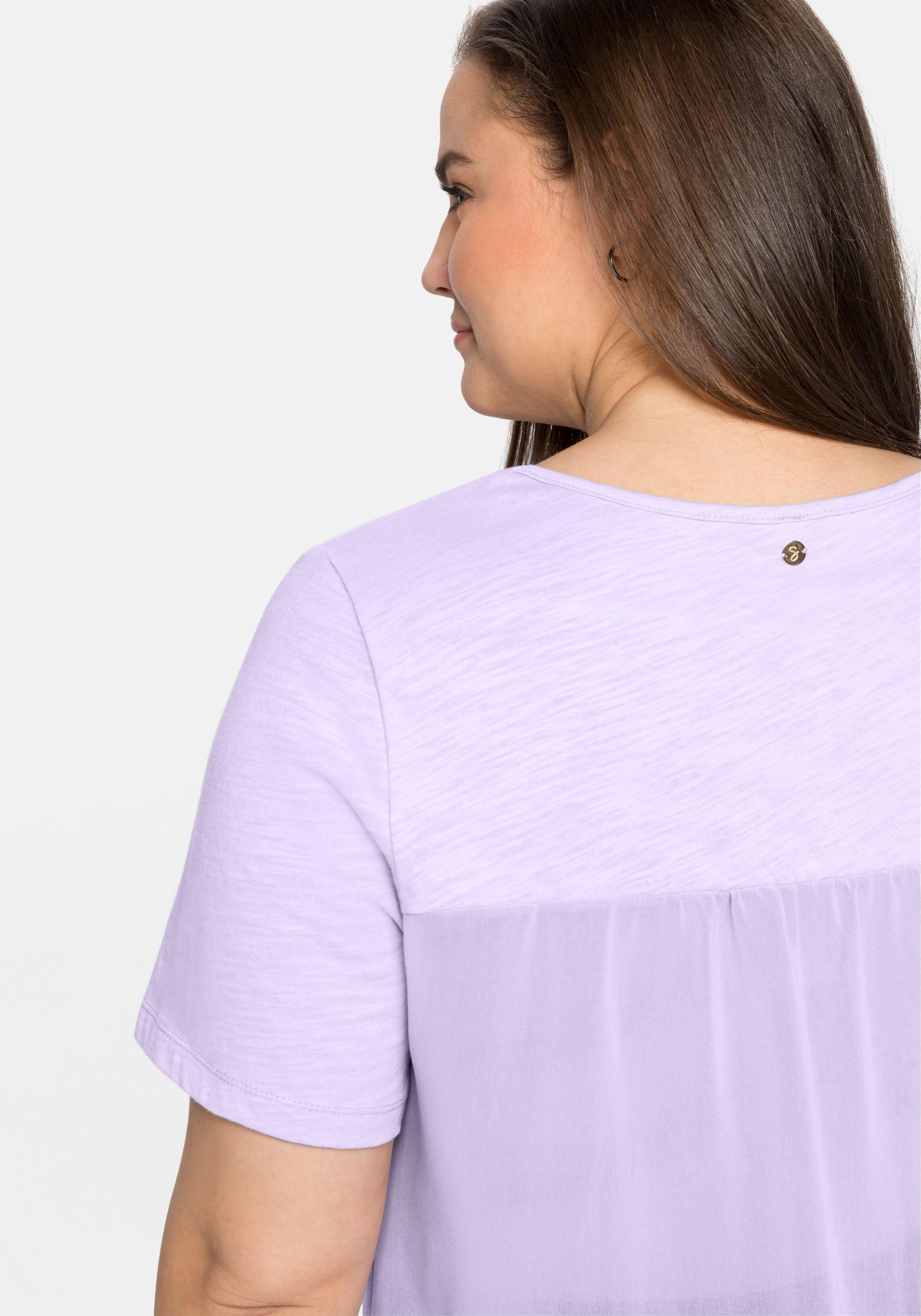 Shirt im Materialmix, in A-Linie
