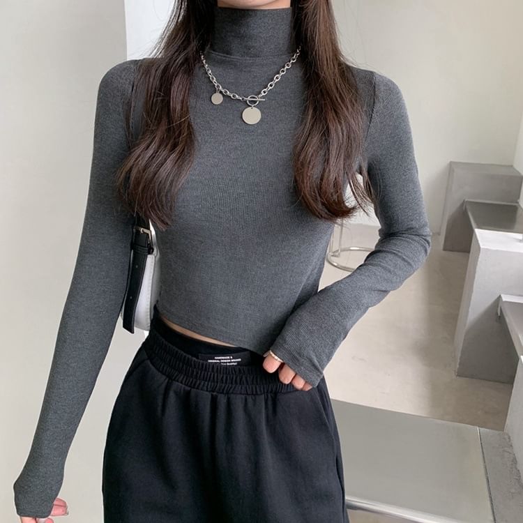 Ashlee - Lange mouwen mockneck effen cropped T-shirt