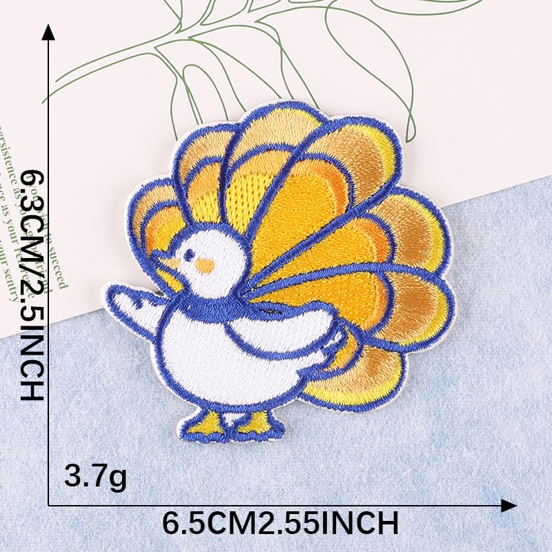 Embroidery Kingdom - Eend geborduurde applicatiepatch (verschillende ontwerpen)
