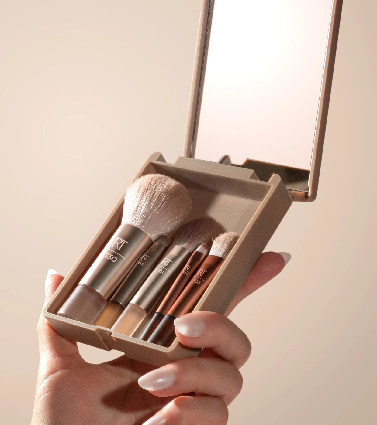 Real Techniques - *New Nude 2.0* - Conjunto de Pincéis On-The-Glow