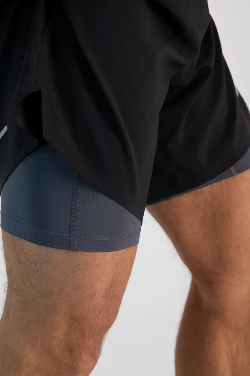 ASICS Road 2in1 7 Inch Herren Short