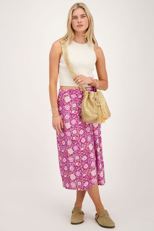 Paarse midi wikkelrok met roze bloemenprint