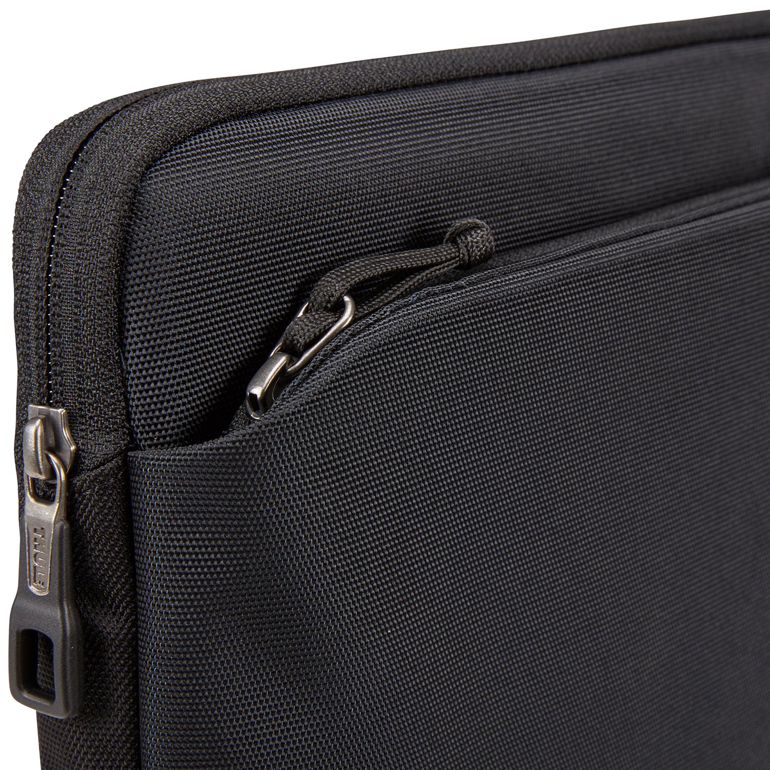 Thule Subterra MacBook Sleeve 15 inch black