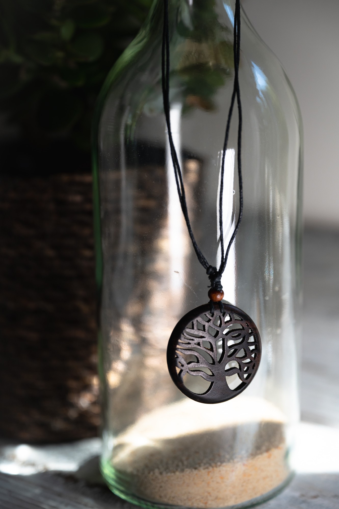 Halskette 'Tree of Life', Hartholz dunkel, Ø 4 cm, L 40 - 75 cm günstig bestellen