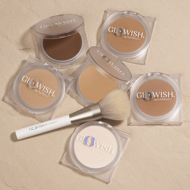 Huda Beauty Glowish - Powder Brush