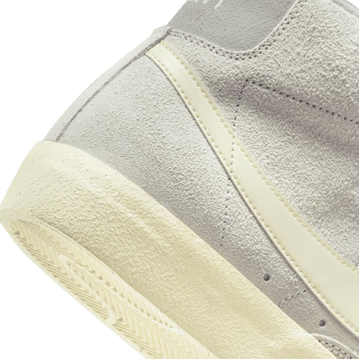 Nike blazer mid '77 vintage Light bone/coconut milk-medium
