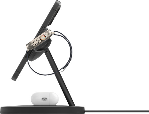 Belkin Boost Charge Pro MagSafe en Qi2 3-in-1 Draadloze Oplader 15W met Standaard Zwart