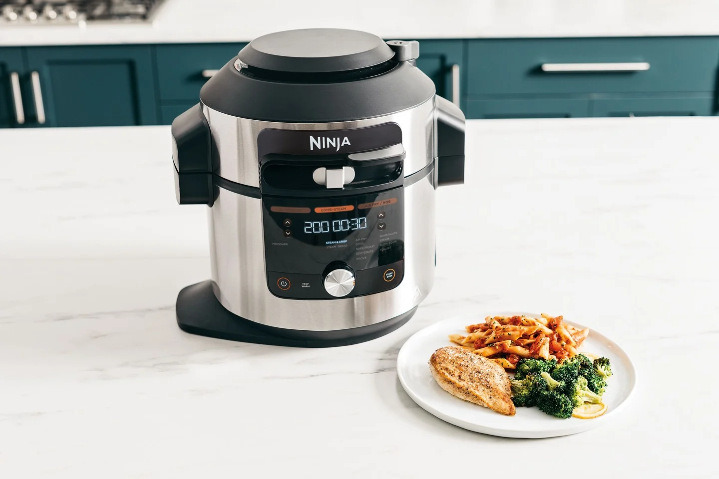 Ninja Foodi 12-in-1 SmartLid Multi Cooker OL650EU