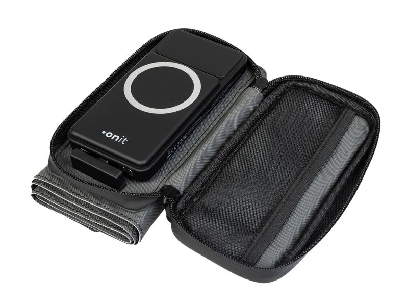 onit Powerbank Solar Pro 10000 mAh Robustes Akkupack für den Outdoor-Einsatz und auf Reisen