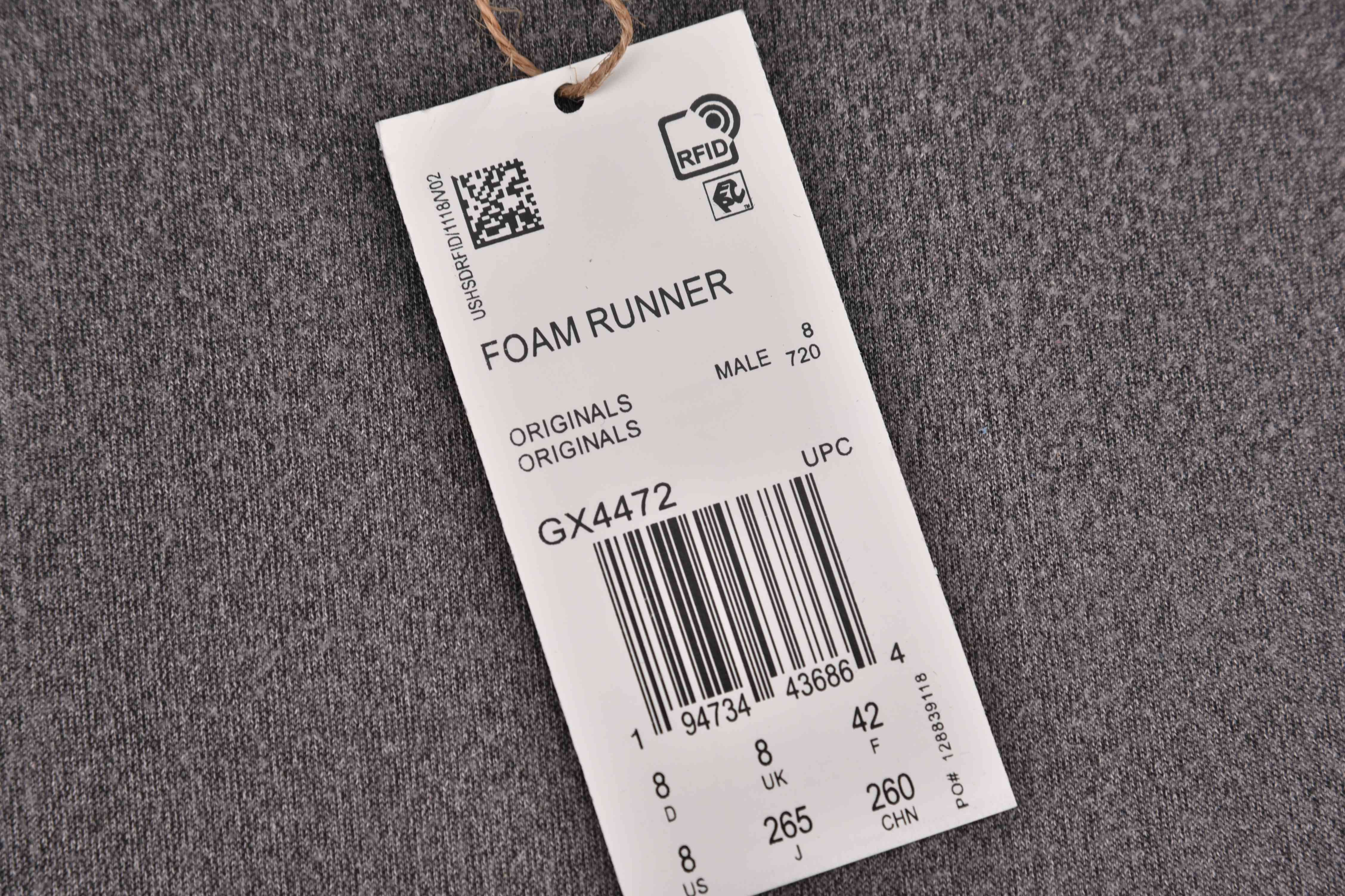 adidas Yeezy Foam RNNR Stone Sage (One Size Smaller!!)