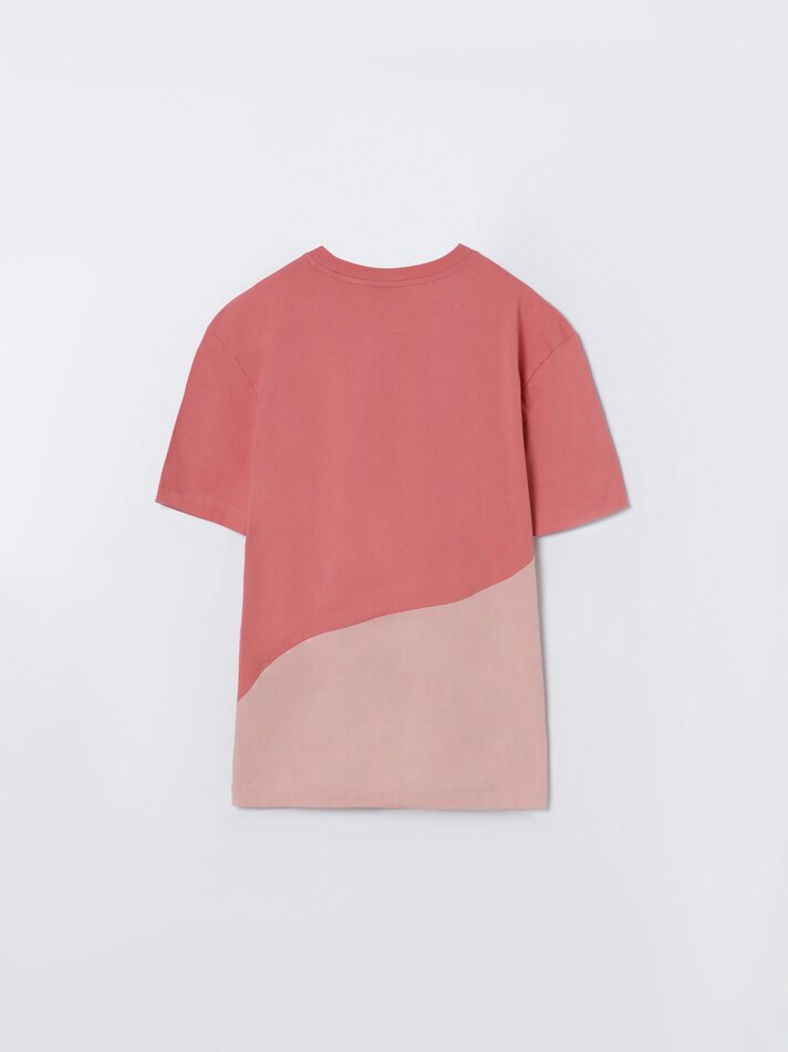 Camiseta color block - Avermelhada
