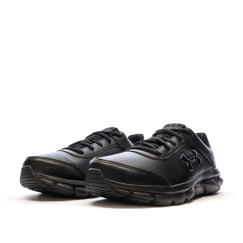 Under Armour Baskets Noires Garçon Under Armour Assert 8