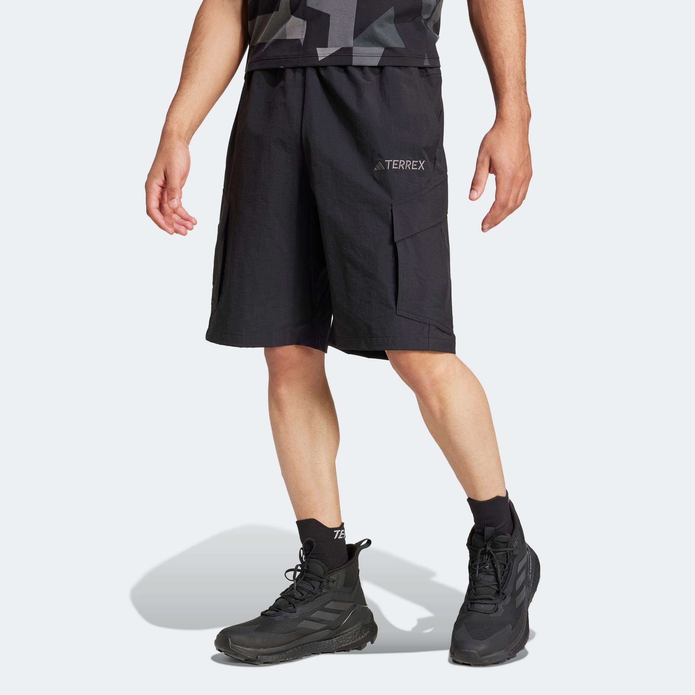 adidas TERREX Trekkingshorts »CARGO SHORTS«