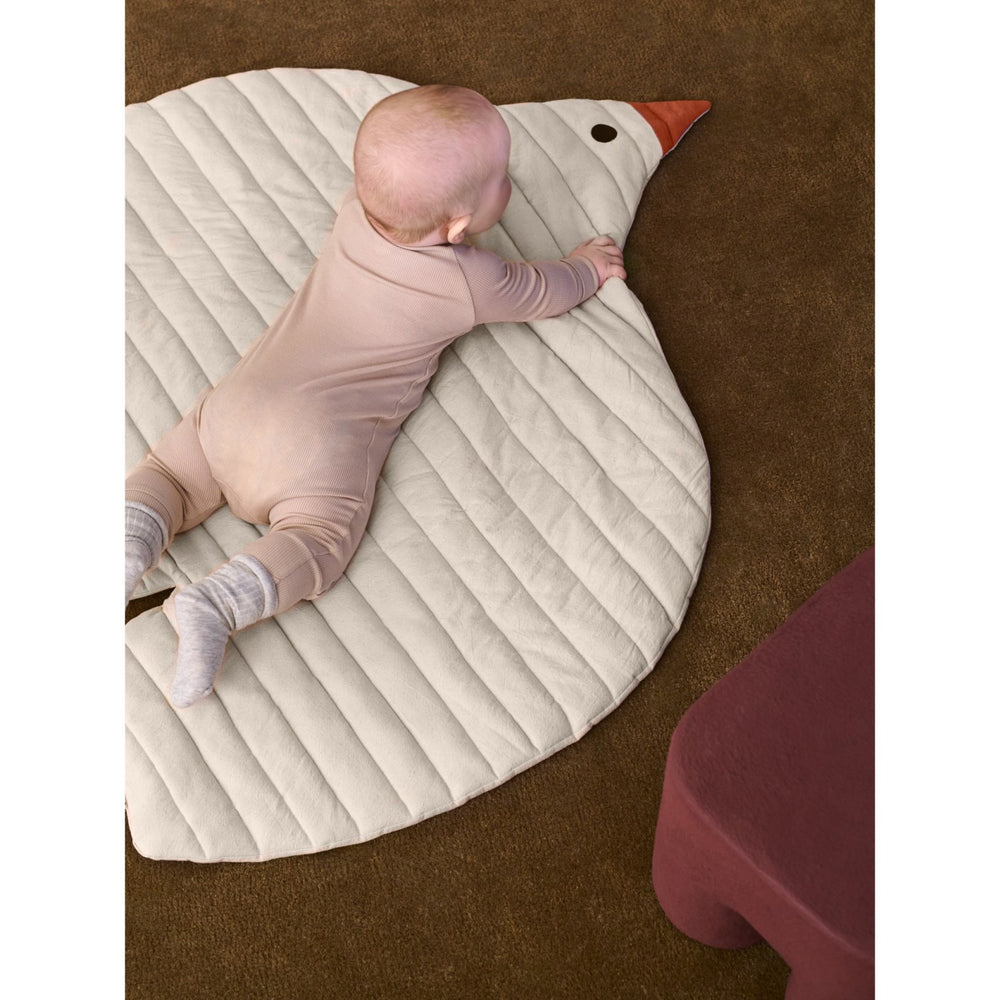 Køb Ferm Living Undyed Swif Quiltet Legetæppe