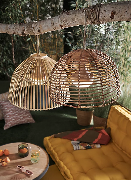 Suspension Bossa LED ⌀35cm 500lm IP54 9W variable blanc chaud à neutre New Garden naturelle