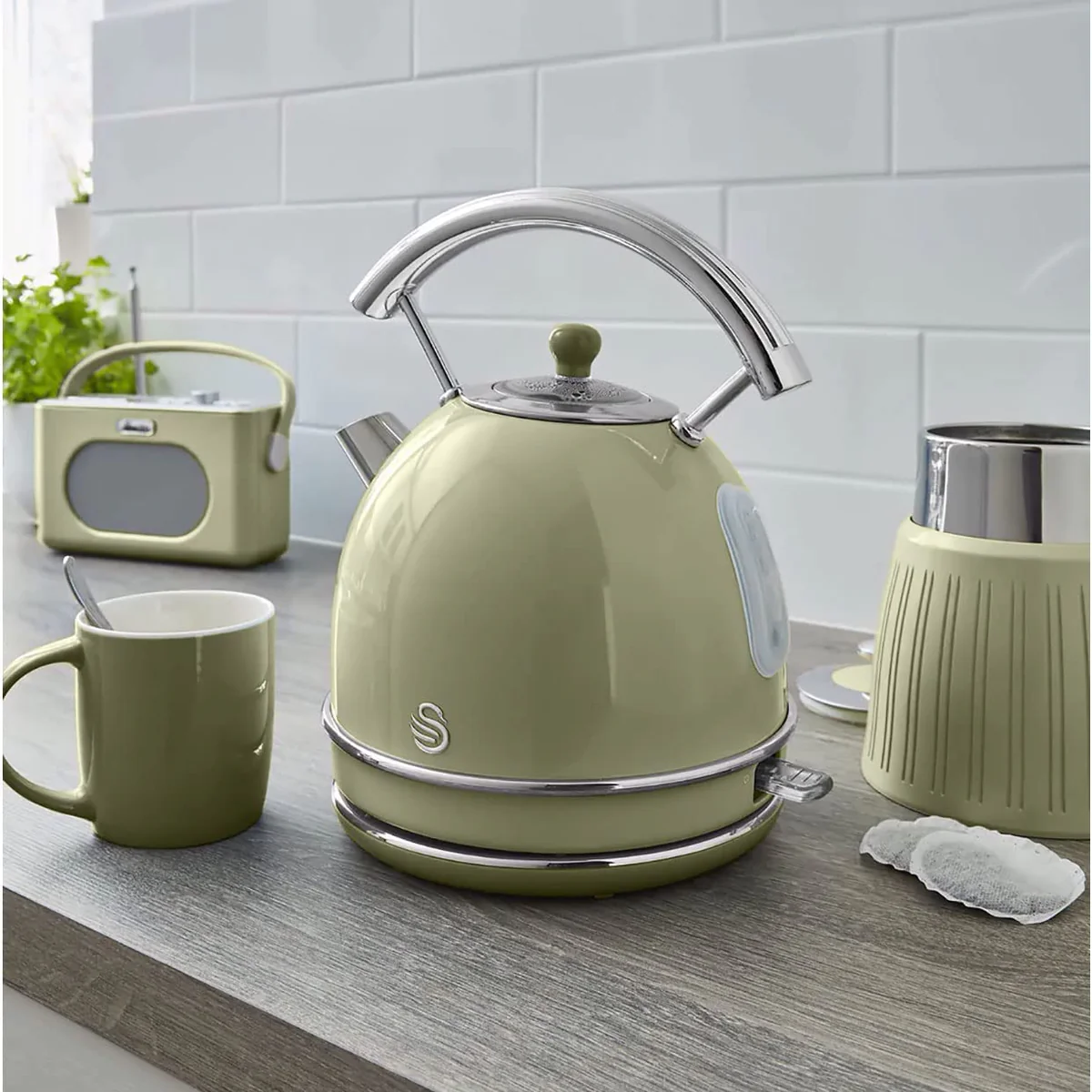 Retro Bouilloire, 1,8 L, Acier Inoxydable sans BPA, Résistance Cachée,