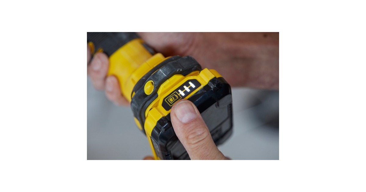 StanleyFATMAX V20 18V Multitool multifunctioneel gereedschap  (Geel/zwart, Koffer, 2 accu's (2.0Ah) en oplader (2A) inbegrepen)