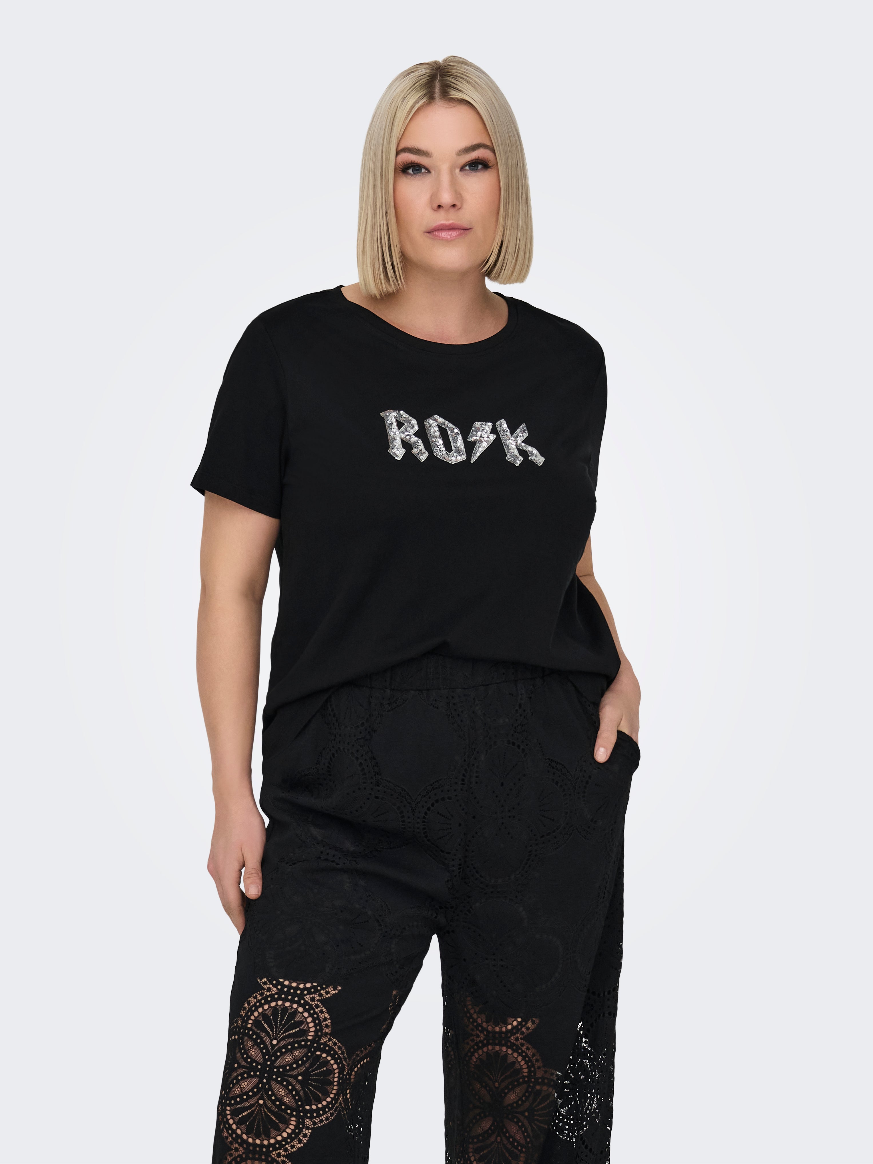 CARLAMETIA T-shirt Black