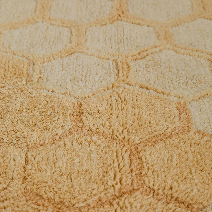 Lorena Canals - Sweet Honey waschbarer Teppich, 140 x 200 cm, ivory / vanilla / golden