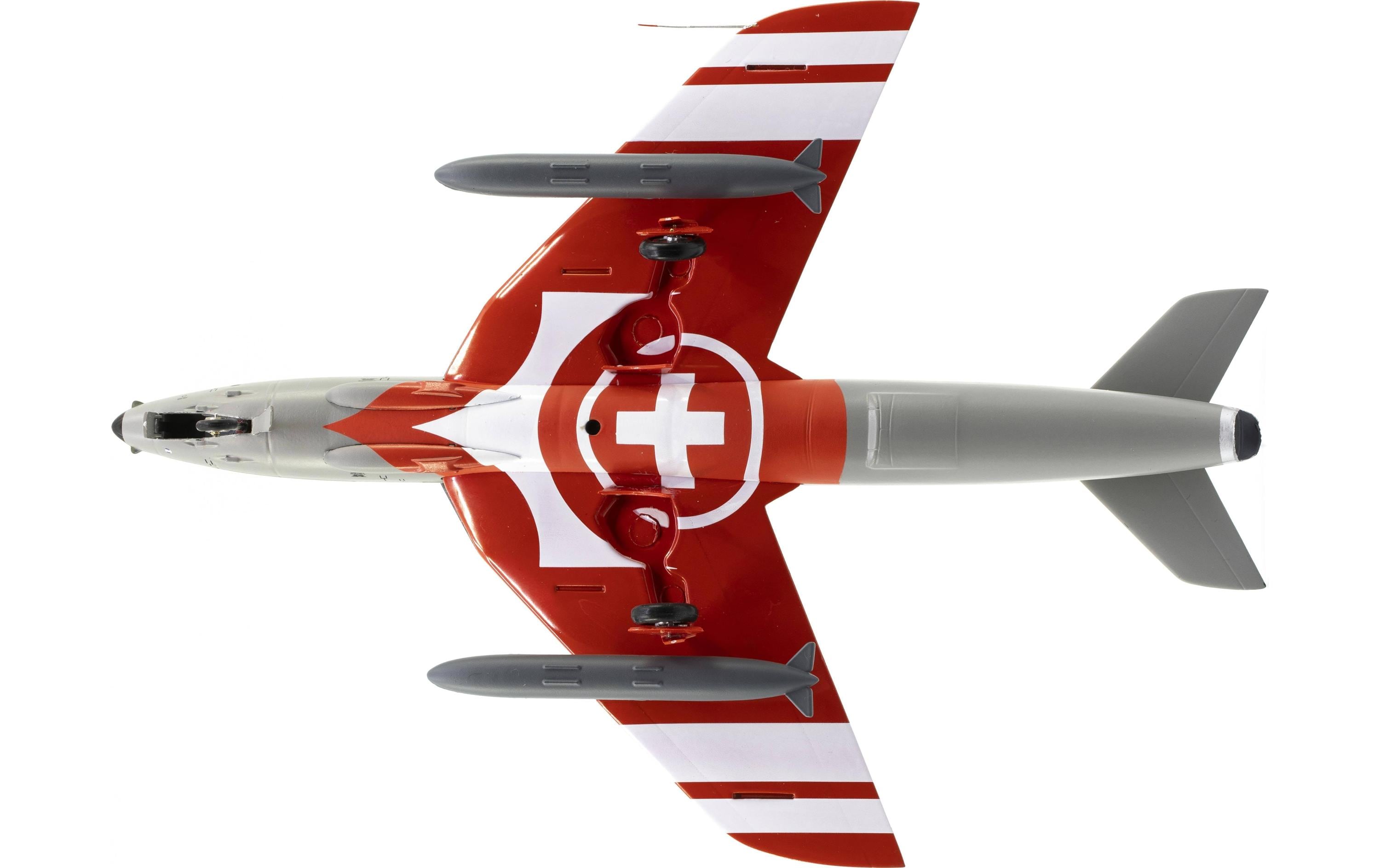 Hunter Mk58 J-4020 Patrouille Suisse 1:72Authentisches Modell der Patrouille Suisse Hunter