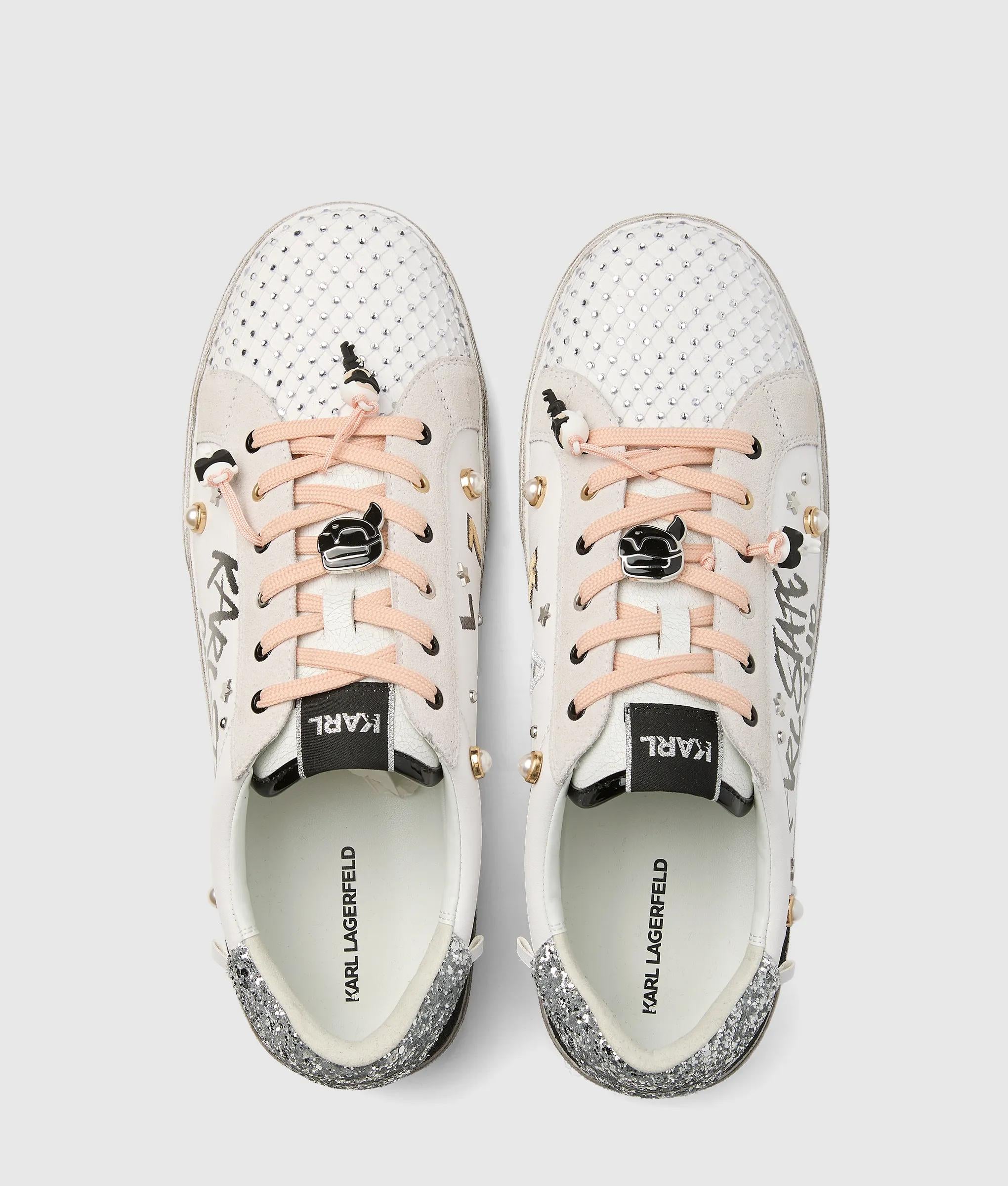 Skool Karl quote sneakers met studs