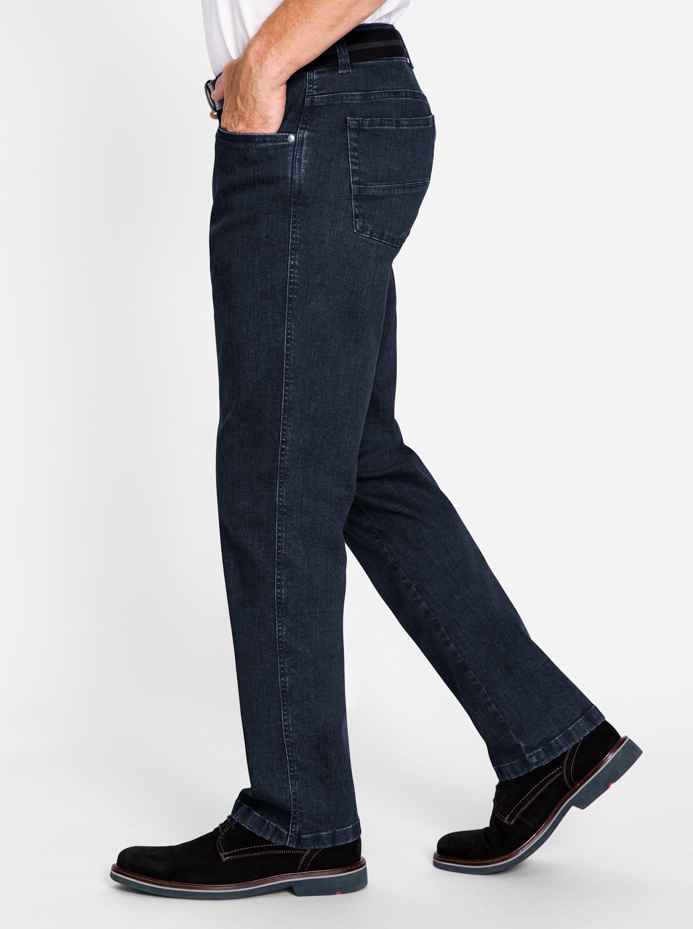 Jeans in dark blue
