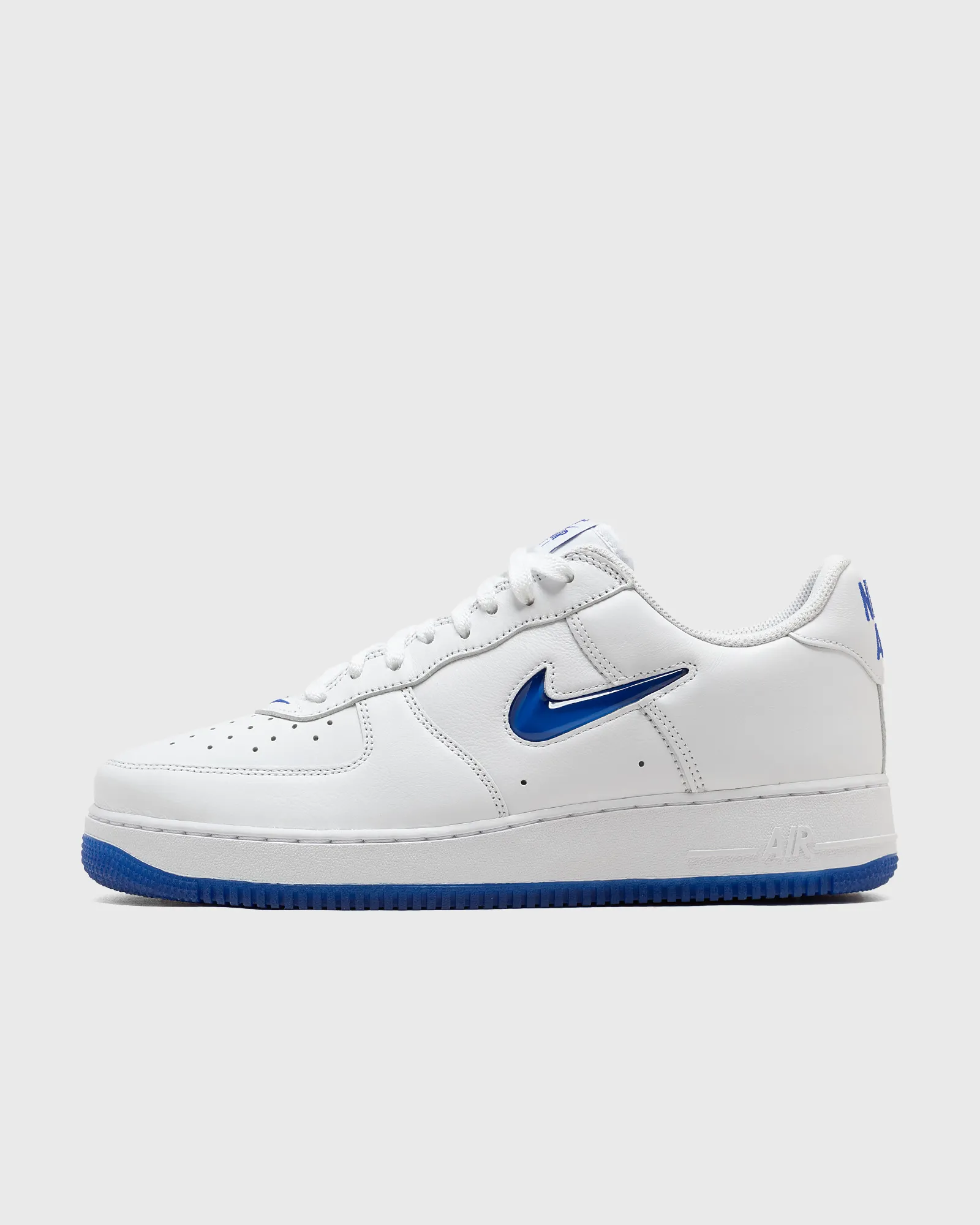 Nike AIR FORCE 1 LOW RETRO
