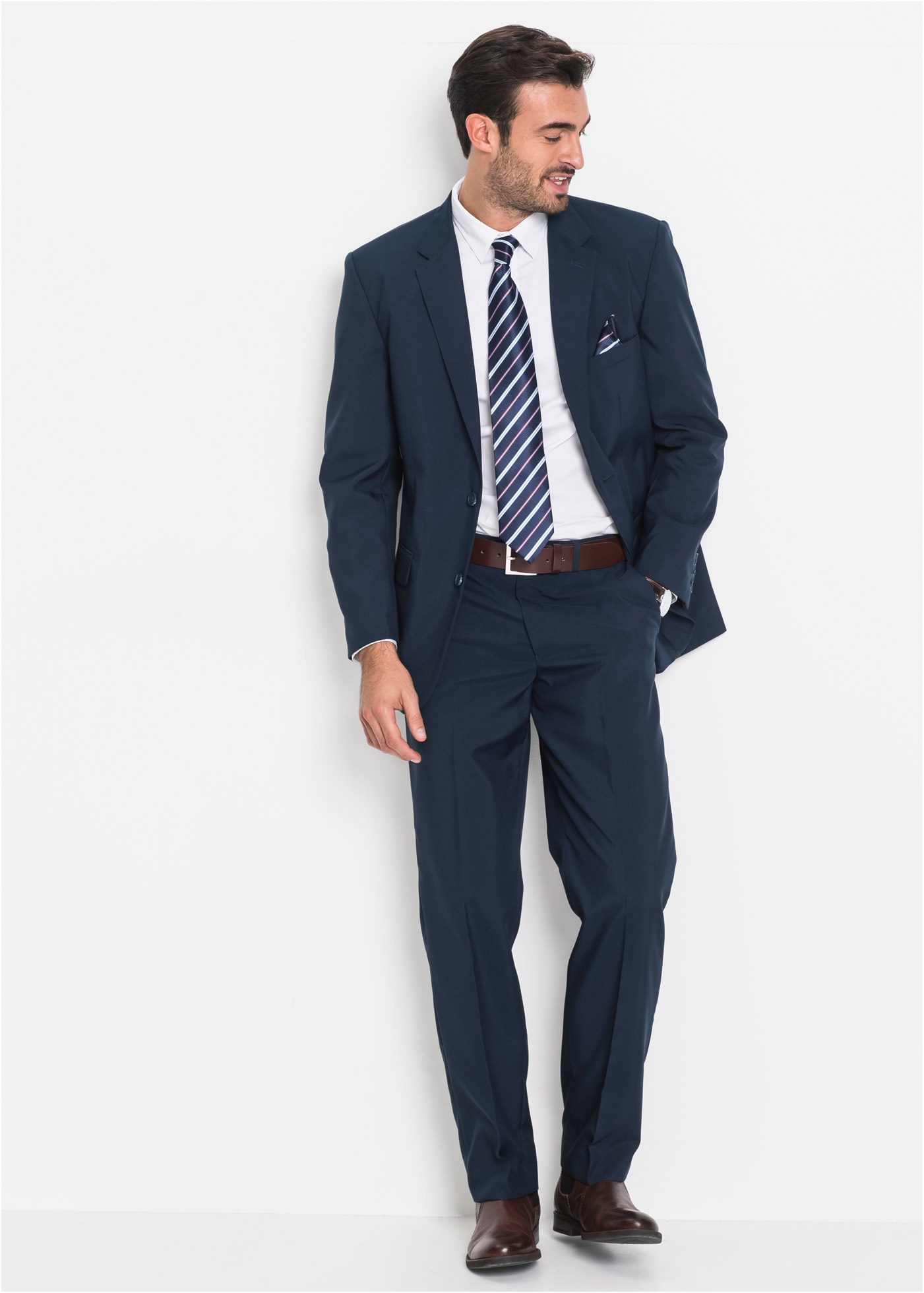 bonprix Anzug »Anzug (2-tlg. Set), Regular Fit« Set, 2 Stk. tlg. regular fit