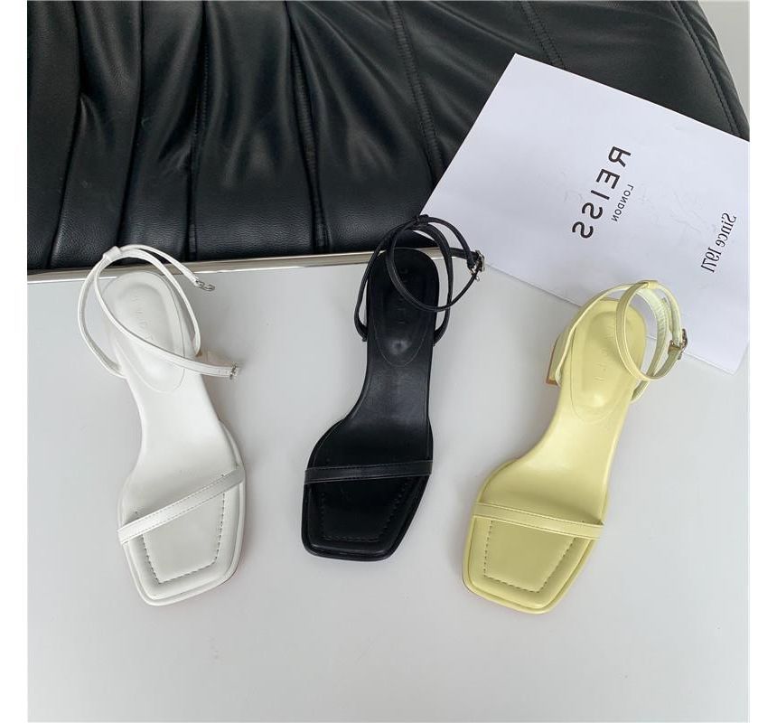 Anran - Sandalen met enkelband en dikke hak