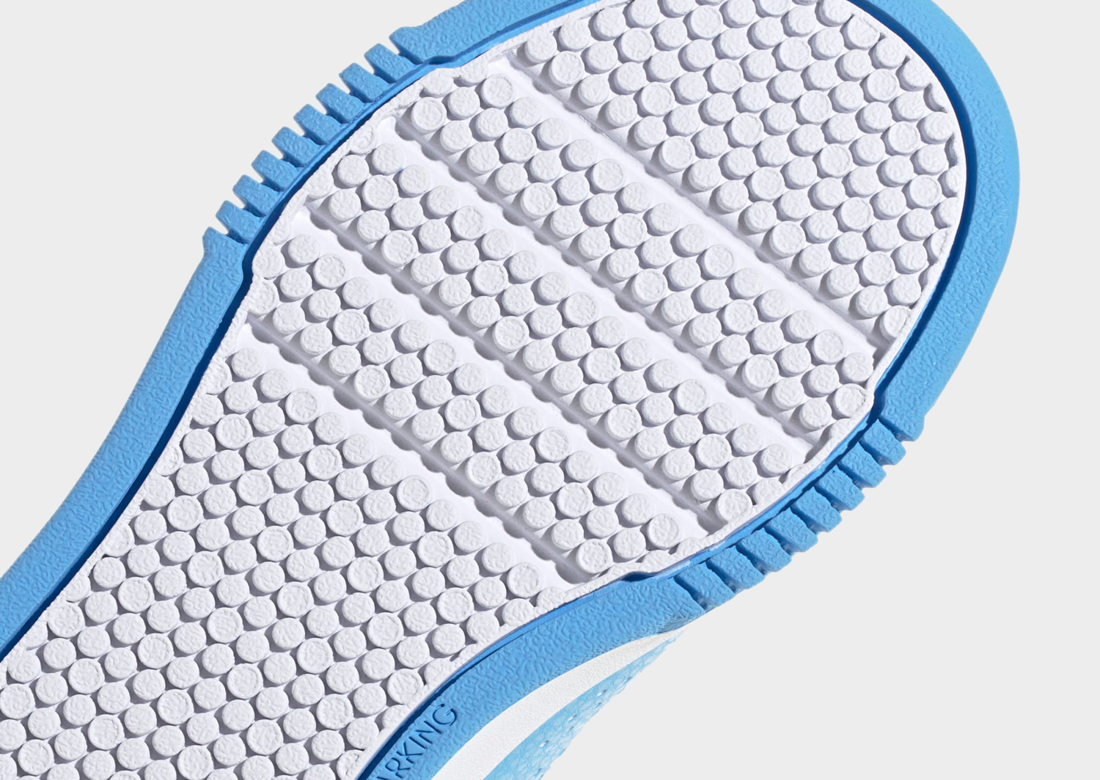 adidas Chaussure à scratch Tensaur