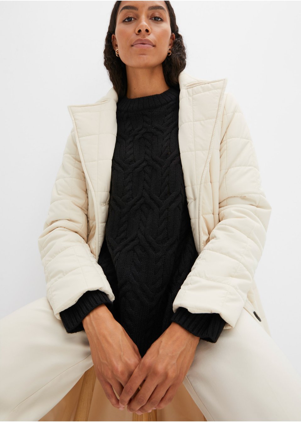 Pull à col rond avec motif torsadé