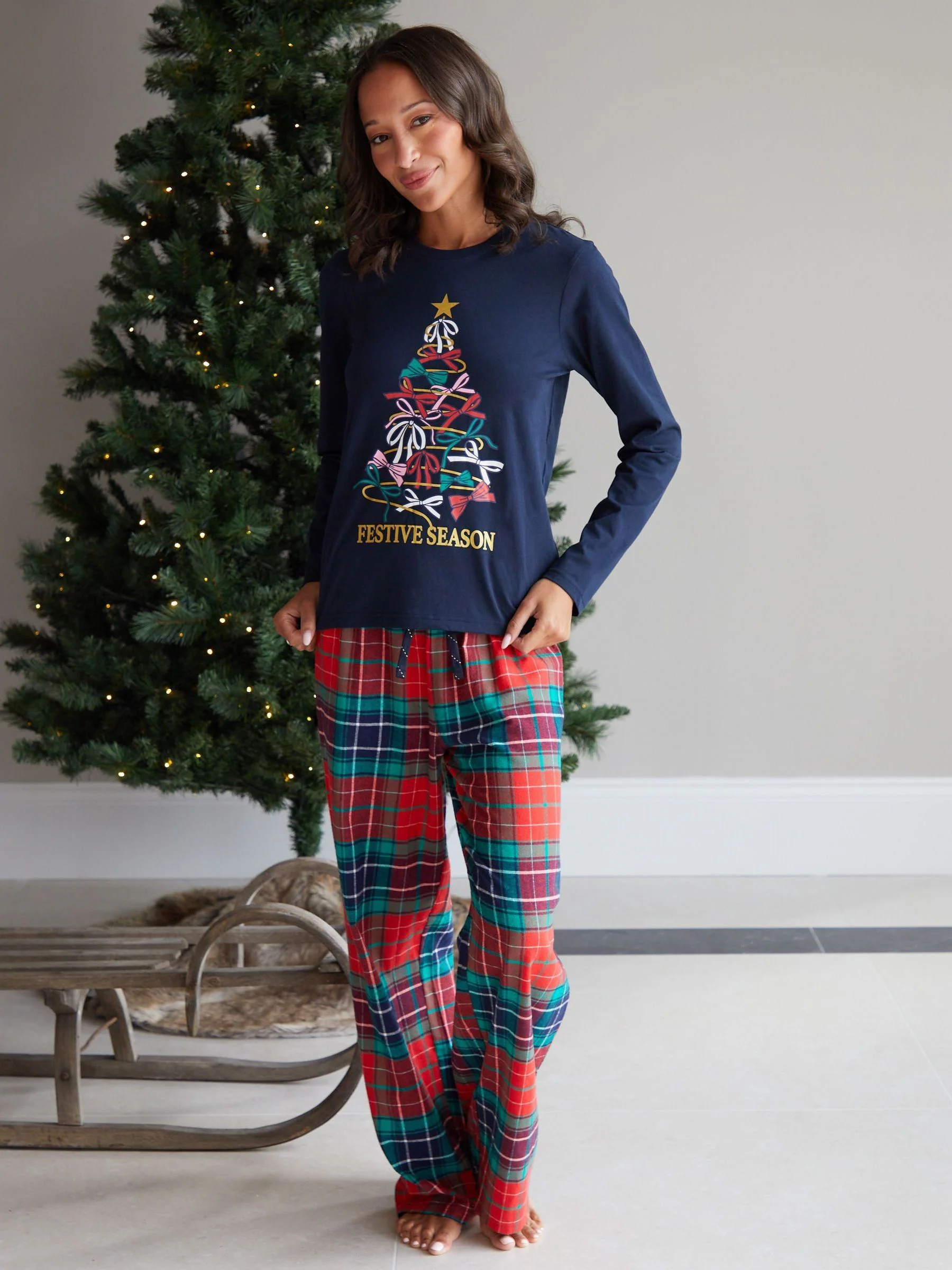 Threadbare Kerstmis Tree Graphic Lange Pyjama's (2-delige Set)