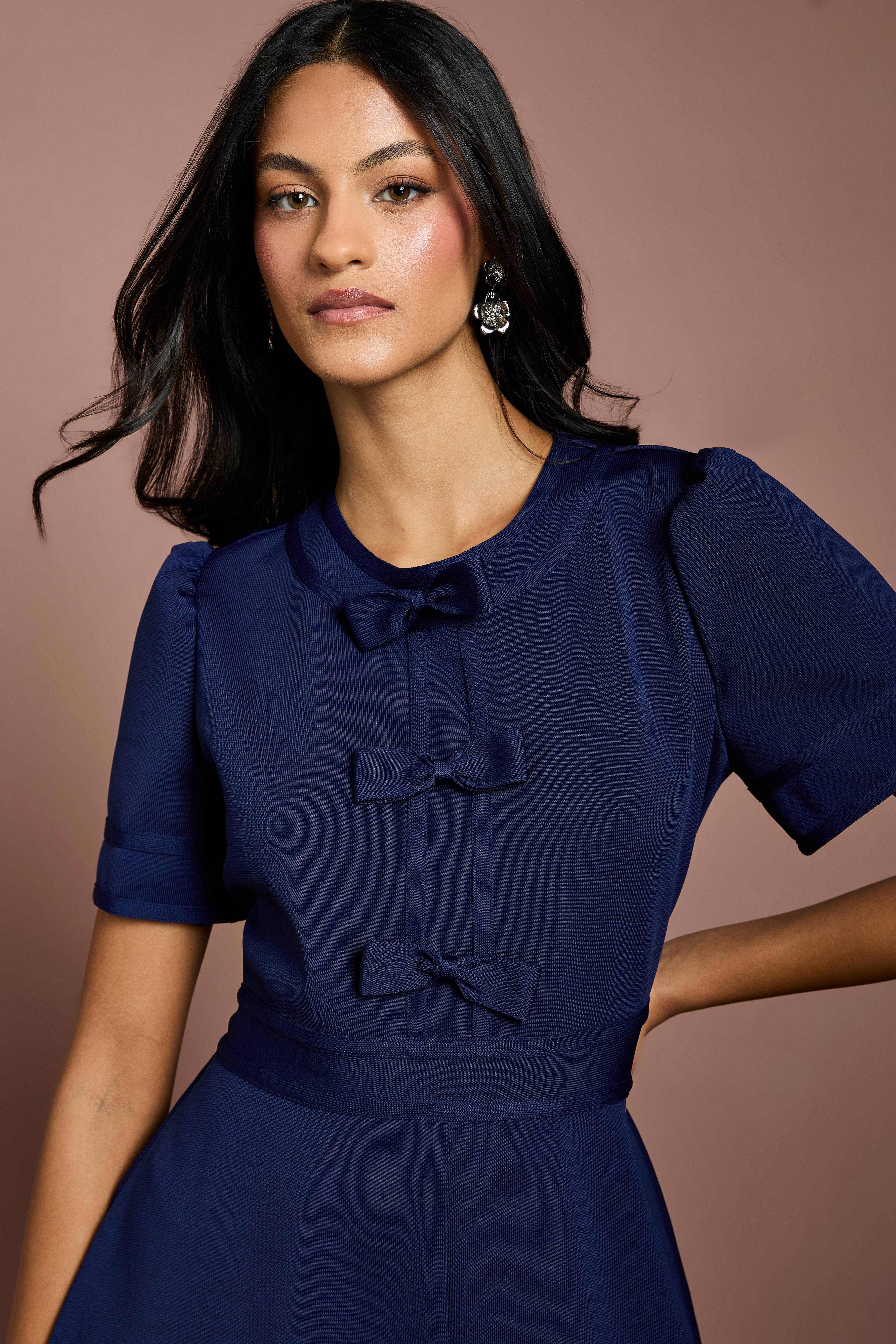 Coast Robe Midi Bandage À Manches Courtes Avec Nœud Sur Le Devant Petite Taille