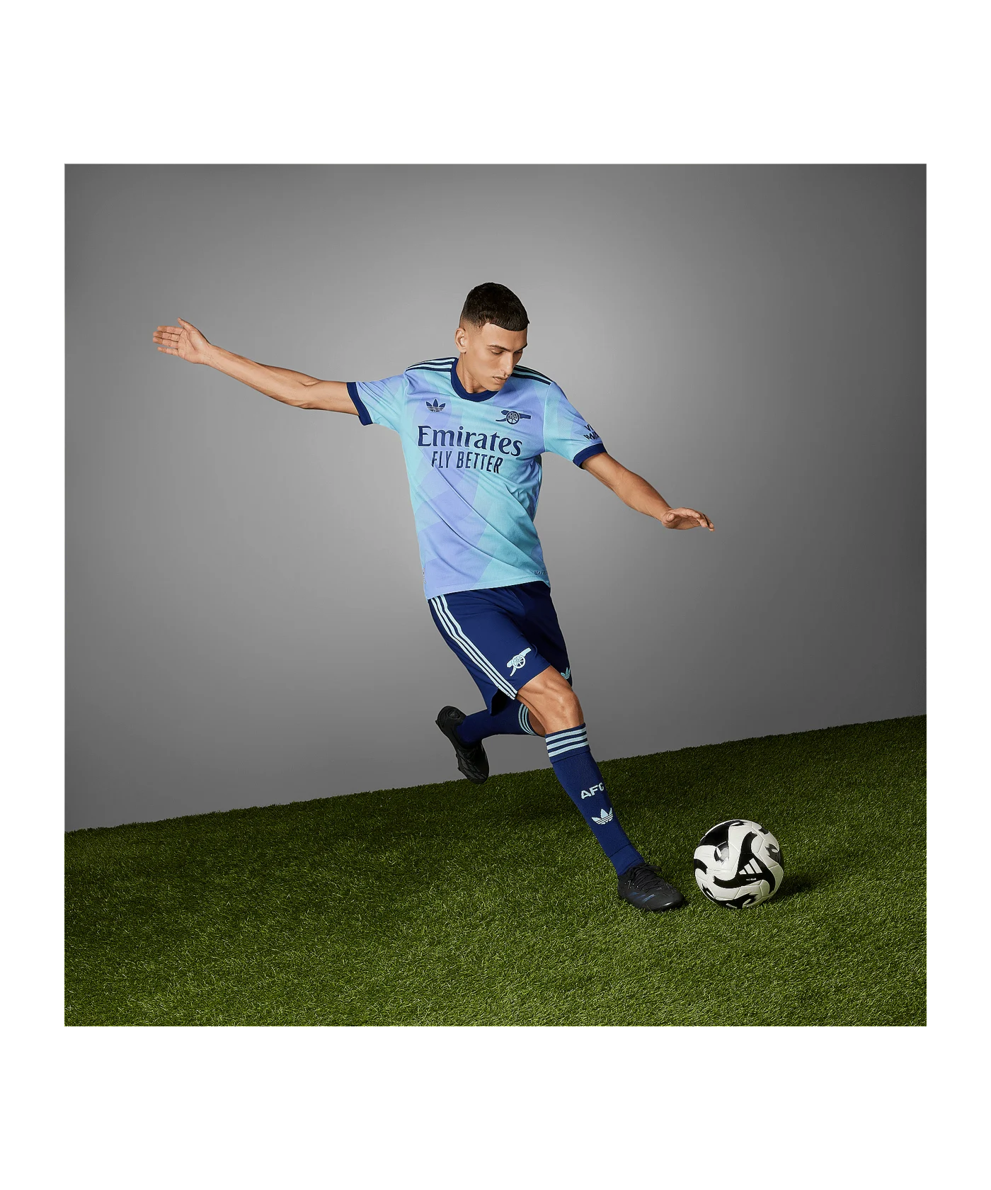 adidas Original FC Arsenal London Auth. Trikot 3rd 2024/2025 Türkis