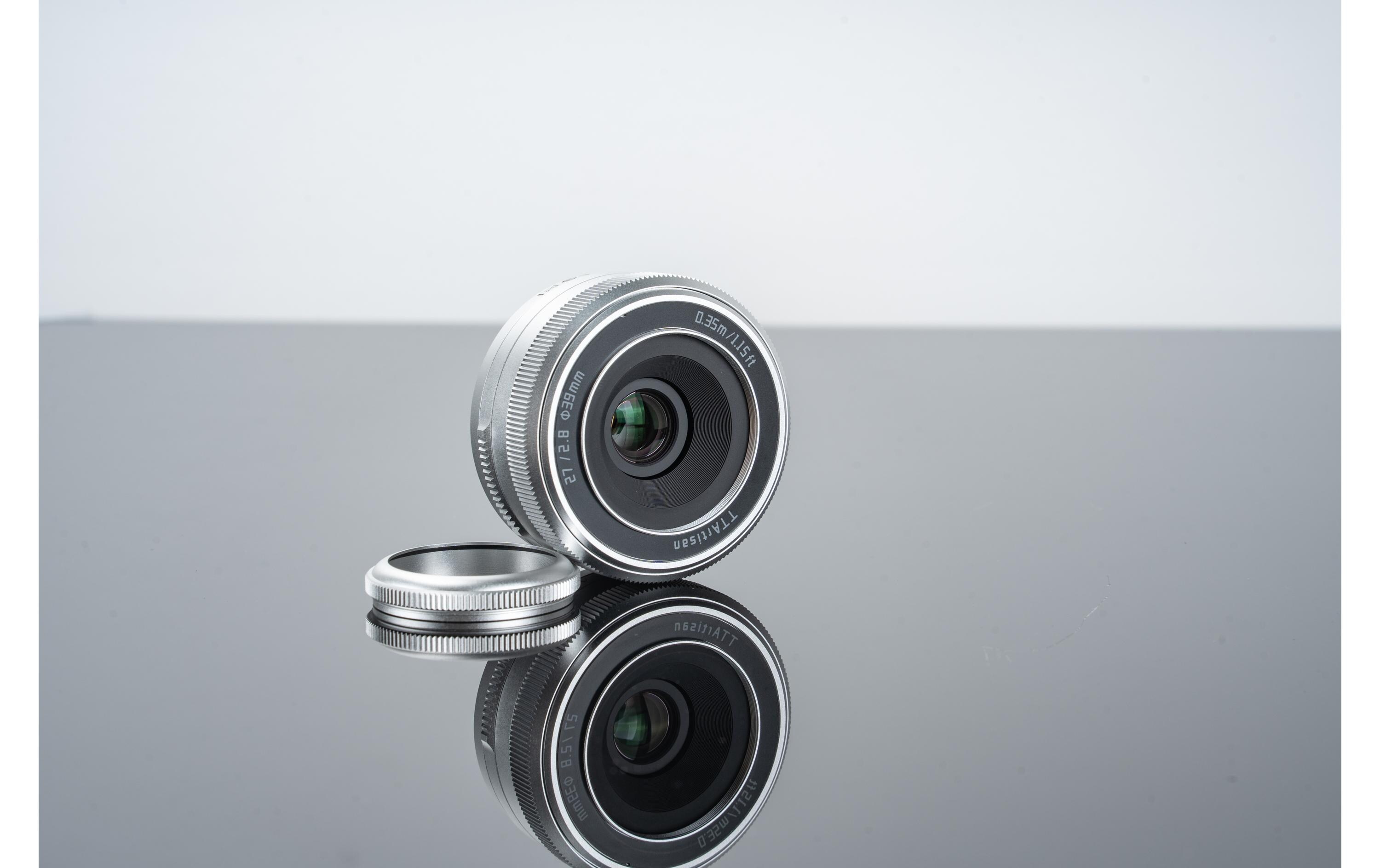 Festbrennweite AF 27mm F/2.8 Silber – Fujifilm X-Mount<br>Vielseitiges Allzweckobjektiv für den täglichen Gebrauch mit Autofokus